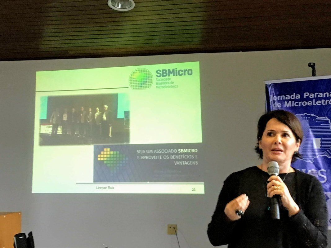 Profa. Linnyer Beatrys Ruis Aylon (UEM) apresentou a palestra "A Internet das coisas e outras coisas".