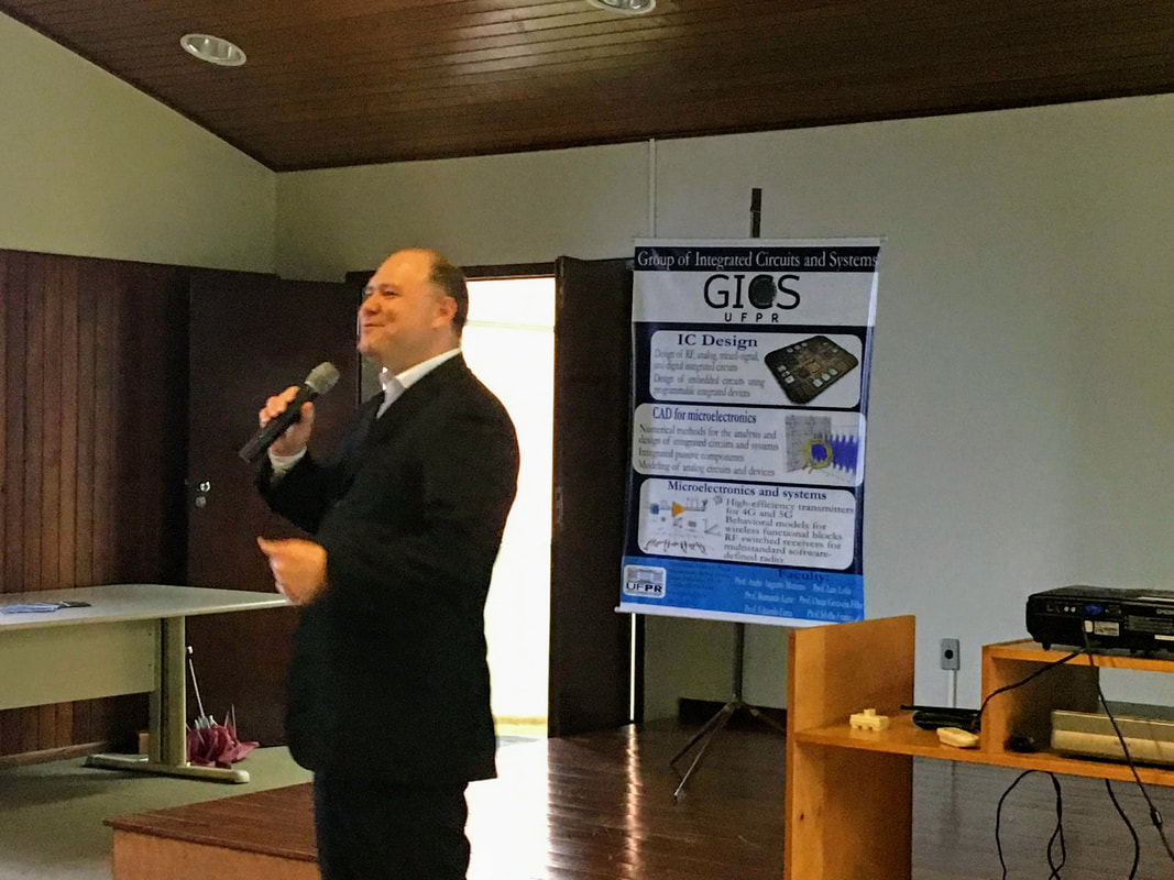 Marcus Bittencourt (AGU) apresentou a palestra "Valor, inovação e propósito: como construir uma carreira na era do conhecimento".